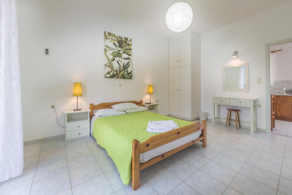 Olive Grove Apts Lithakia  Room photo