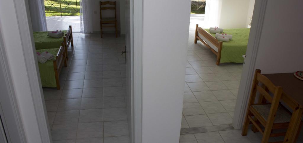 Olive Grove Apts Lithakia  Exterior photo