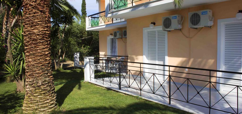 Olive Grove Apts Lithakia  Exterior photo